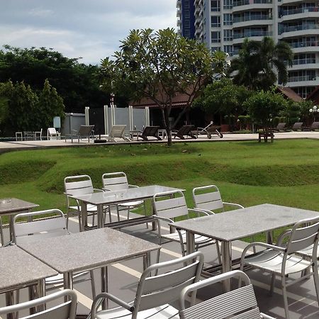 Marsi Pattaya Hotel Exterior foto
