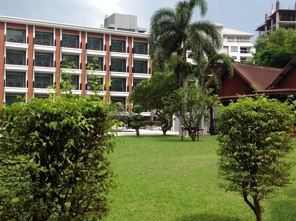 Marsi Pattaya Hotel Exterior foto